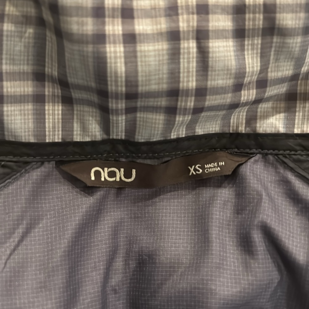Nau Lightweight Jacket - Picture 9 of 11